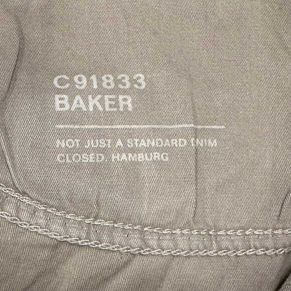 CLOSED Women's Baker Slim Leg Mid Rise Jeans, 24, gray, light distressing, EUC - Picture 11 of 12